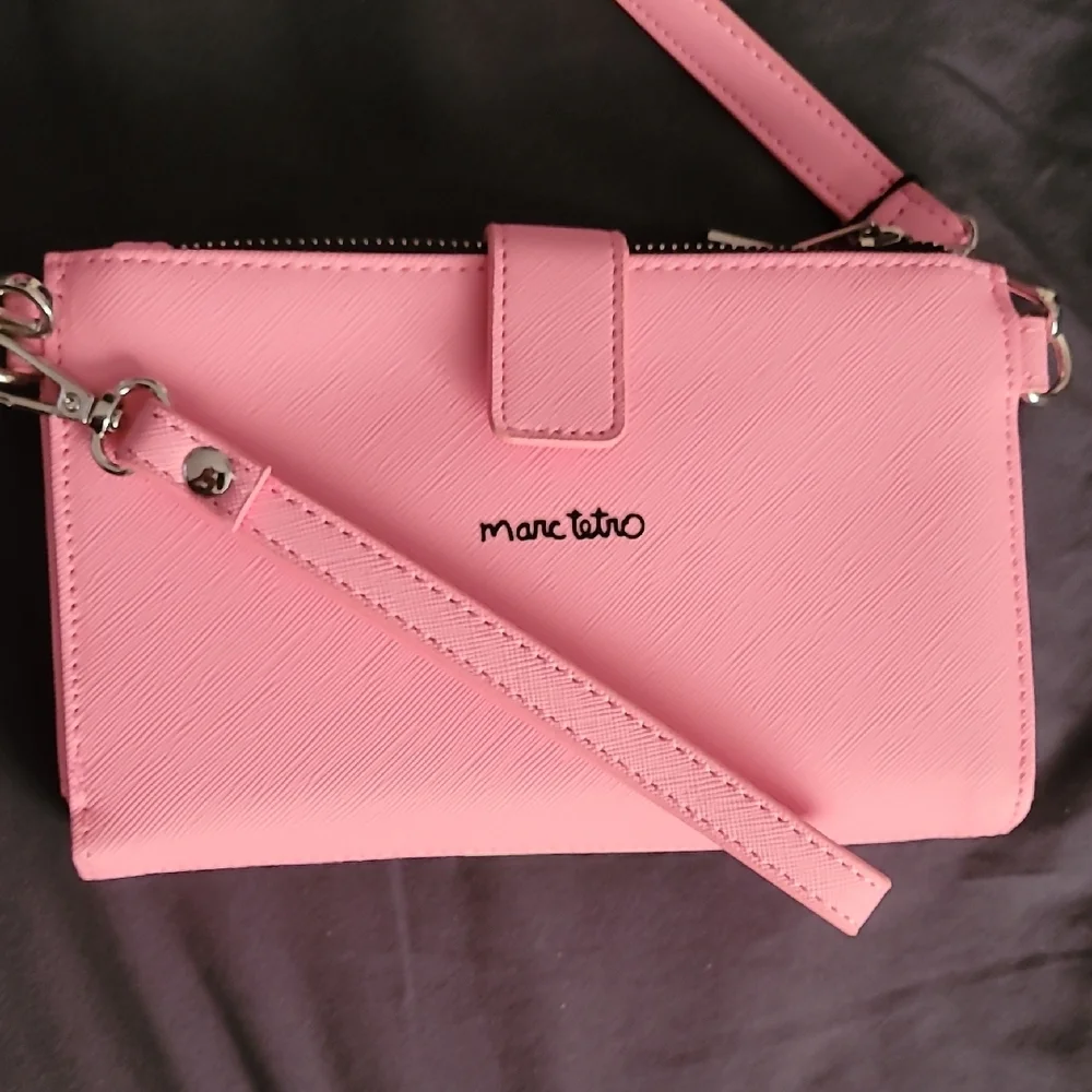 NWT Marc Tetro Pink Crossbody/ Wristlet Wallet Bag - Picture 16 of 16